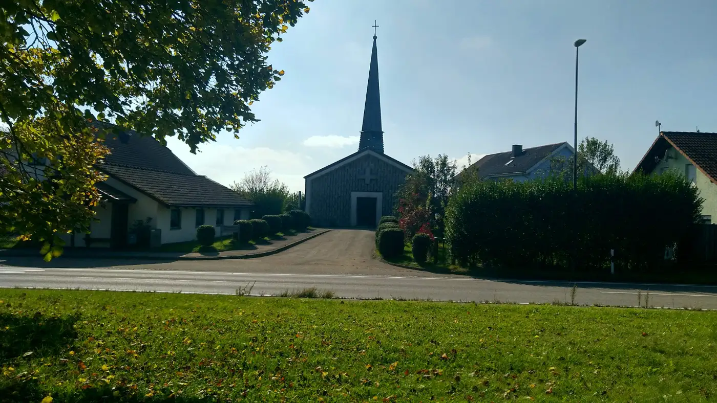 Bildtitel: Kirche St. Stephan in Randen