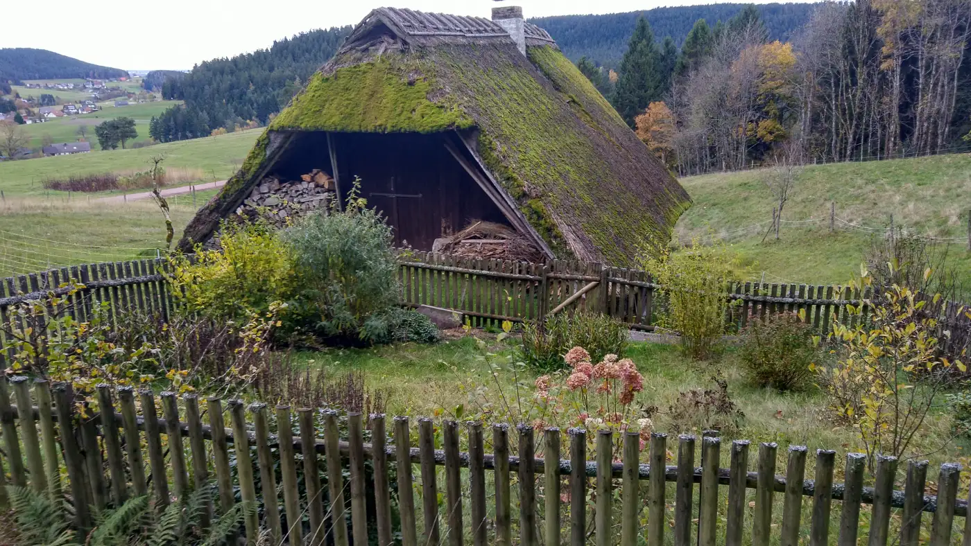 Bildtitel: Kapfhäusle mit Garten im Sulzbachtal bei Lauterbach