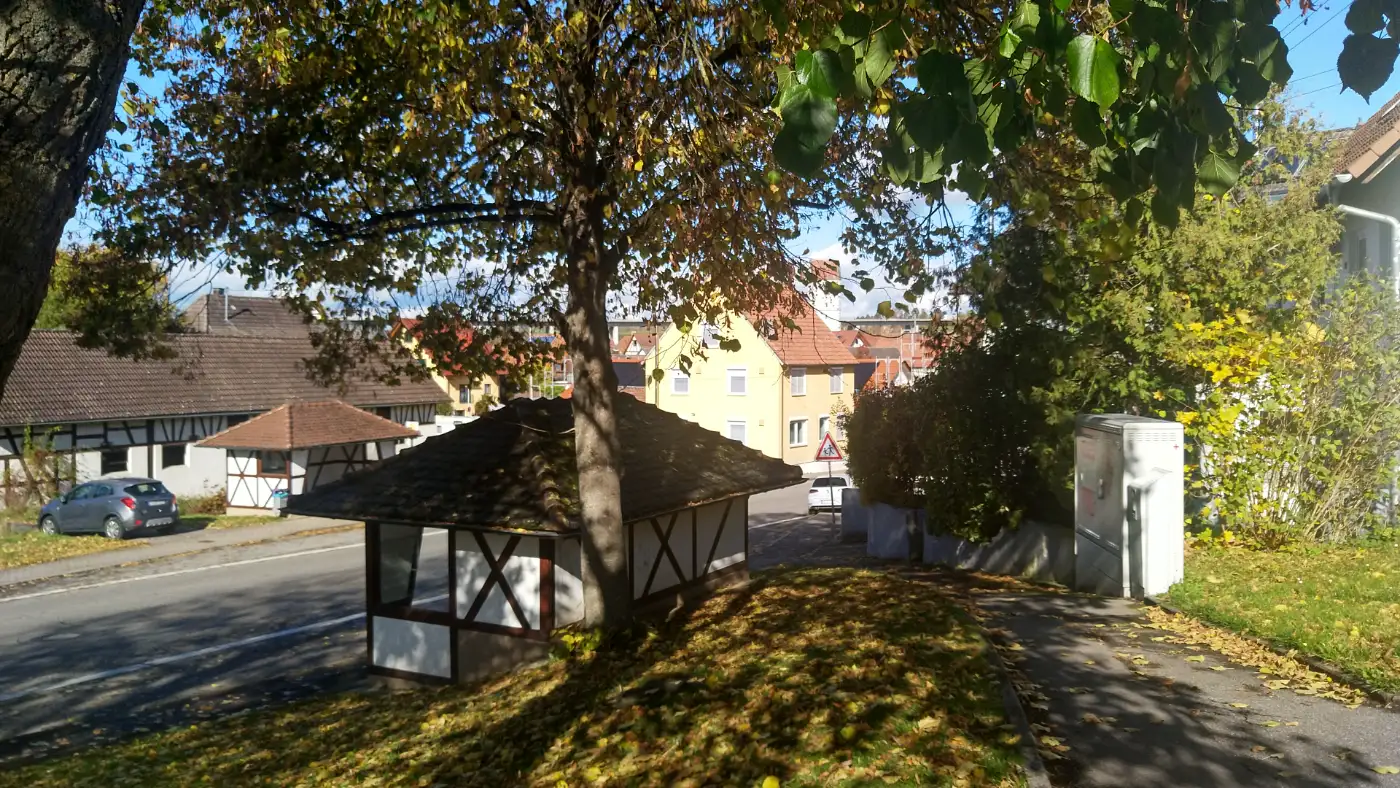 Bildtitel: Renfrizhausen Bushaltestelle