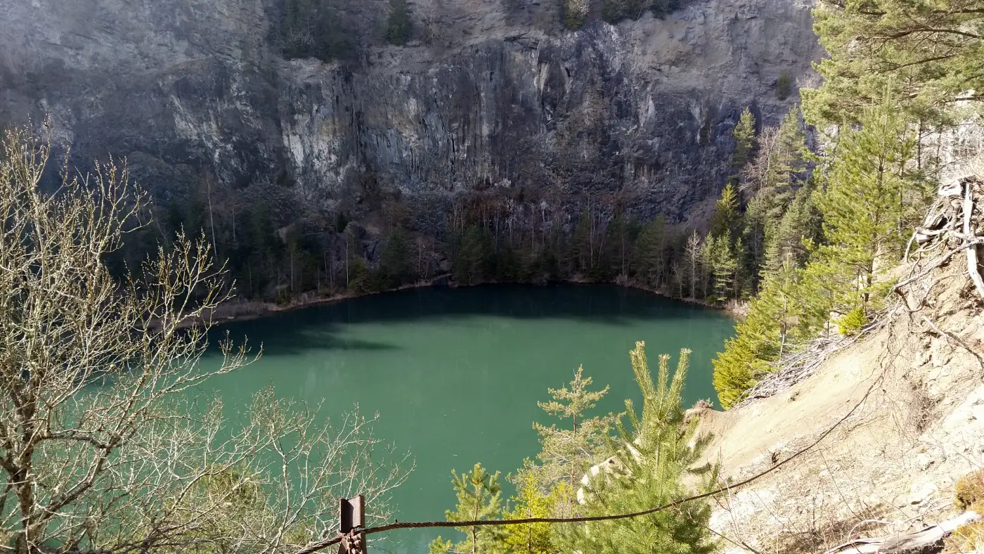 Bildtitel: vulkanischer Kratersee Höwenegg