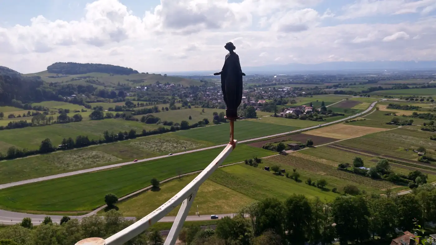 Bildtitel: Statue der Heiligen Barbara am Messerschmiedfelsen