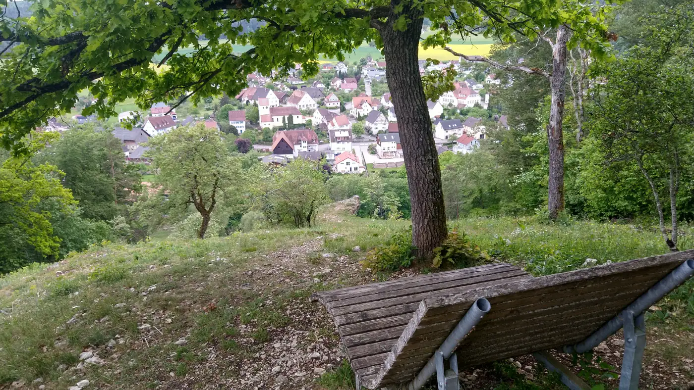 Bildtitel: Aussicht auf Gutenstein von der Burghalde