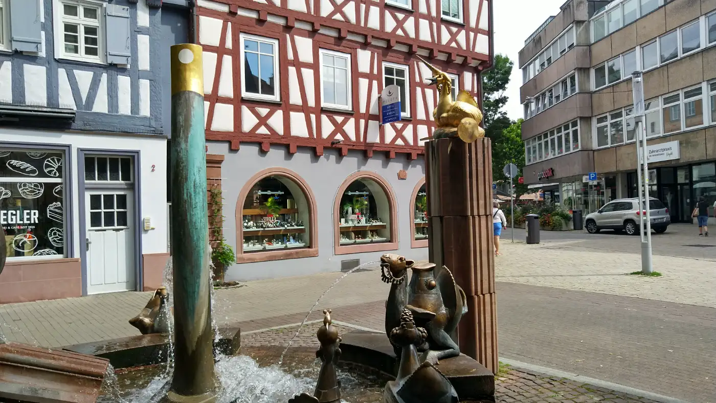 Bildtitel: Fabelbrunnen in Nagold