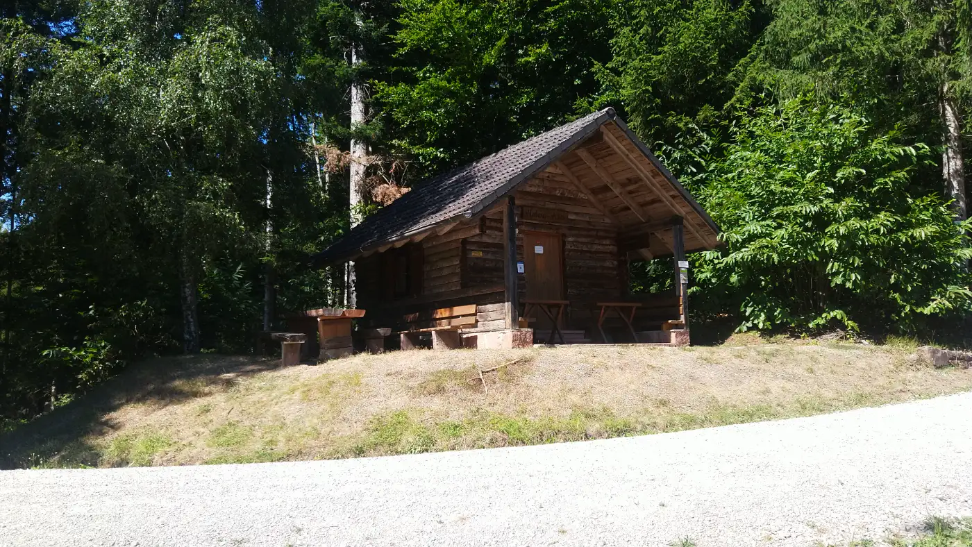 Bildtitel: Haberer Hütte am Wanderweg Wiesensteig