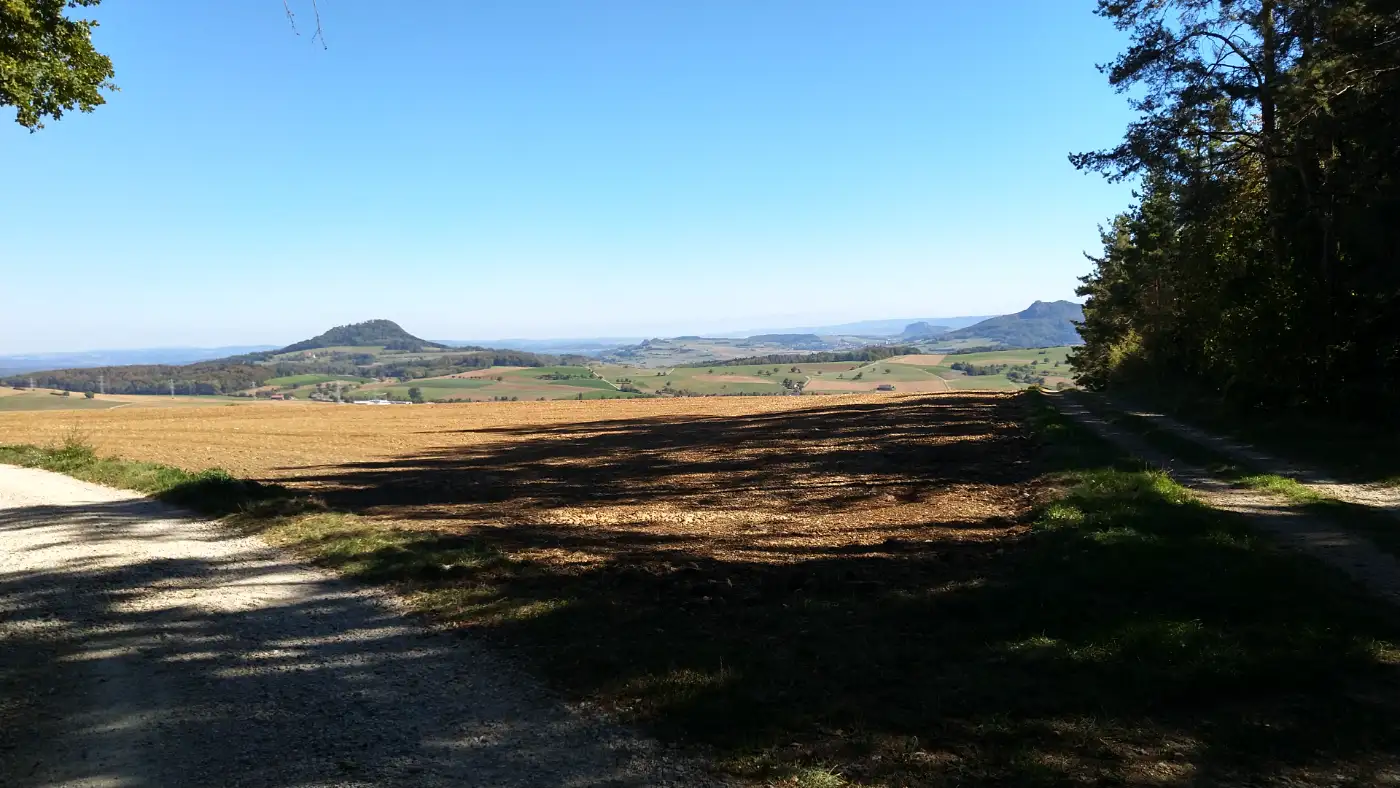 Bildtitel: Blick auf die Hegauvulkane