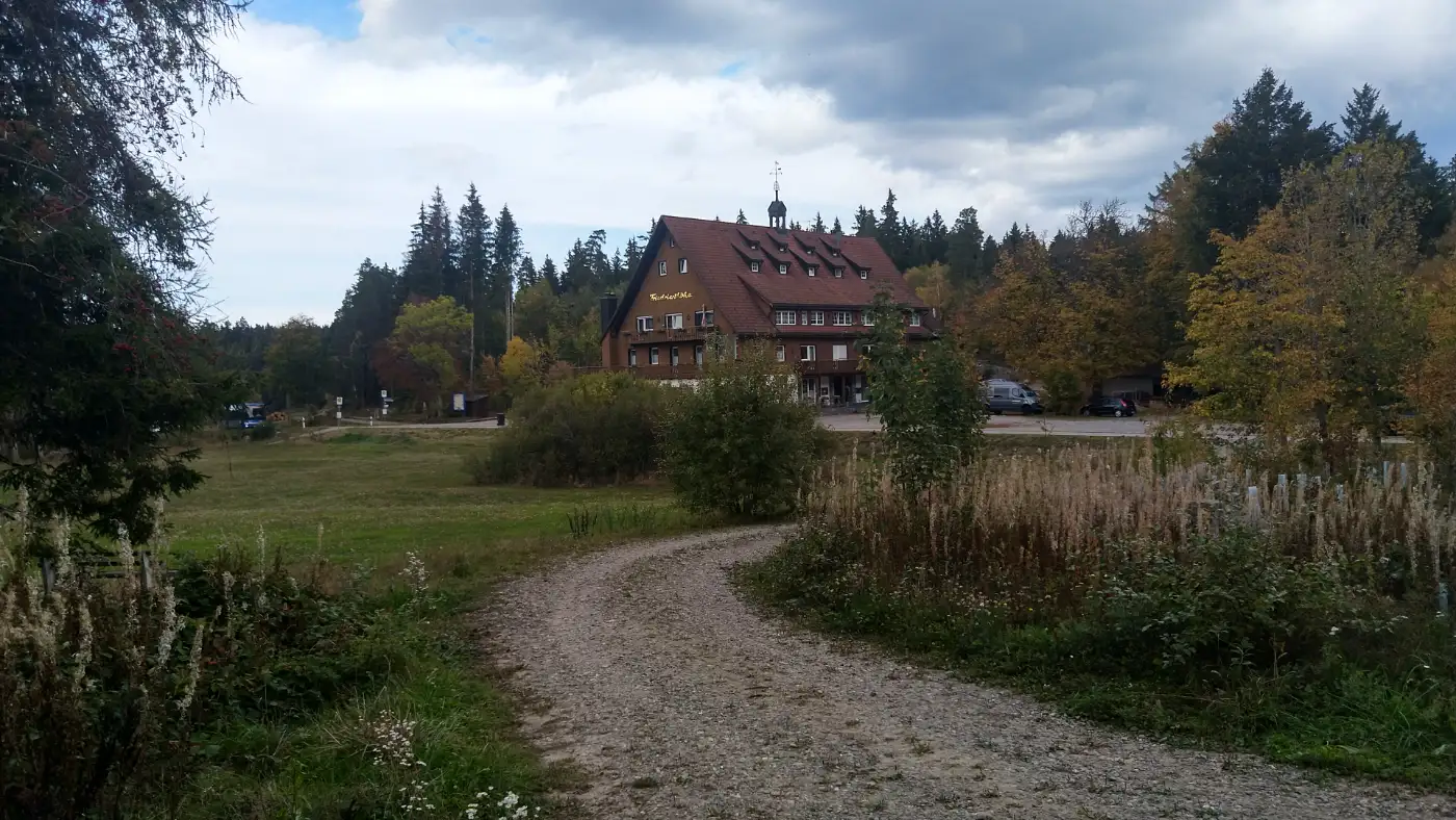 Bildtitel: Landgasthof Friedrichshöhe auf 1000 m ü. NHN